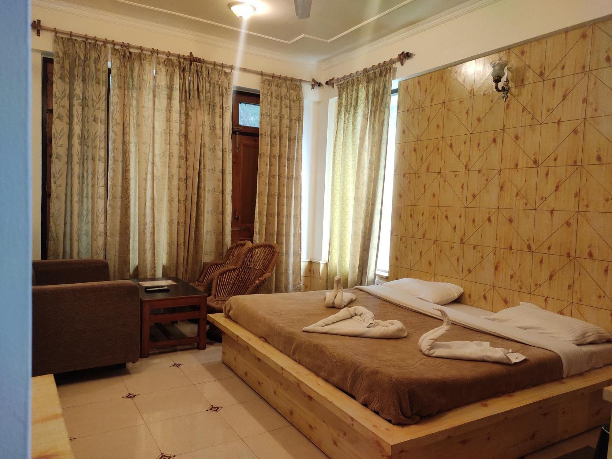 Greenwoods Inn Mcleodganj McLeod Ganj Exterior photo